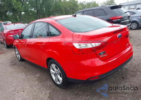 2014 Ford Focus Se z USA, uszkodzony, nr VIN 1FADP3F28EL217511